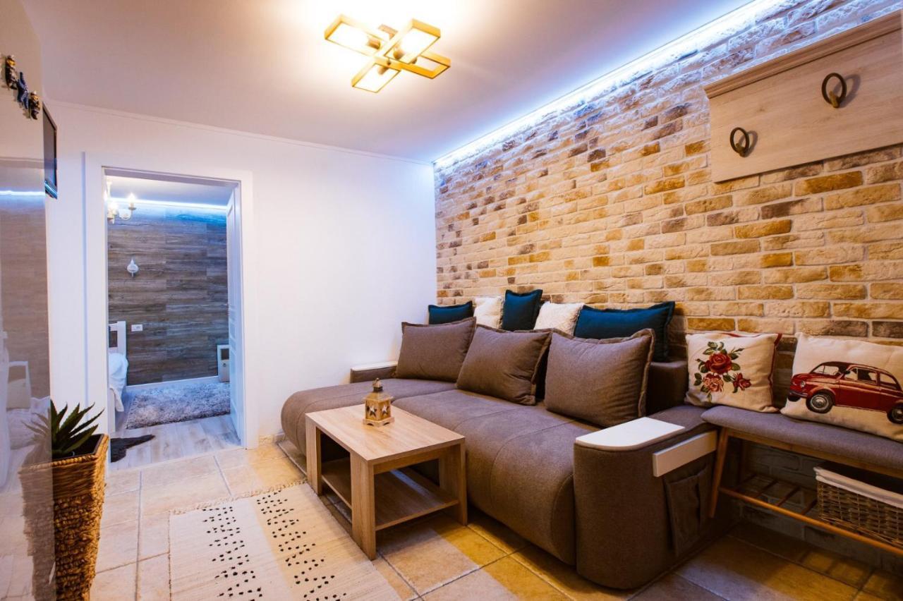 Apartament Maria Alba Iulia Buitenkant foto